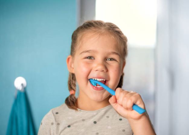 child brushing3
